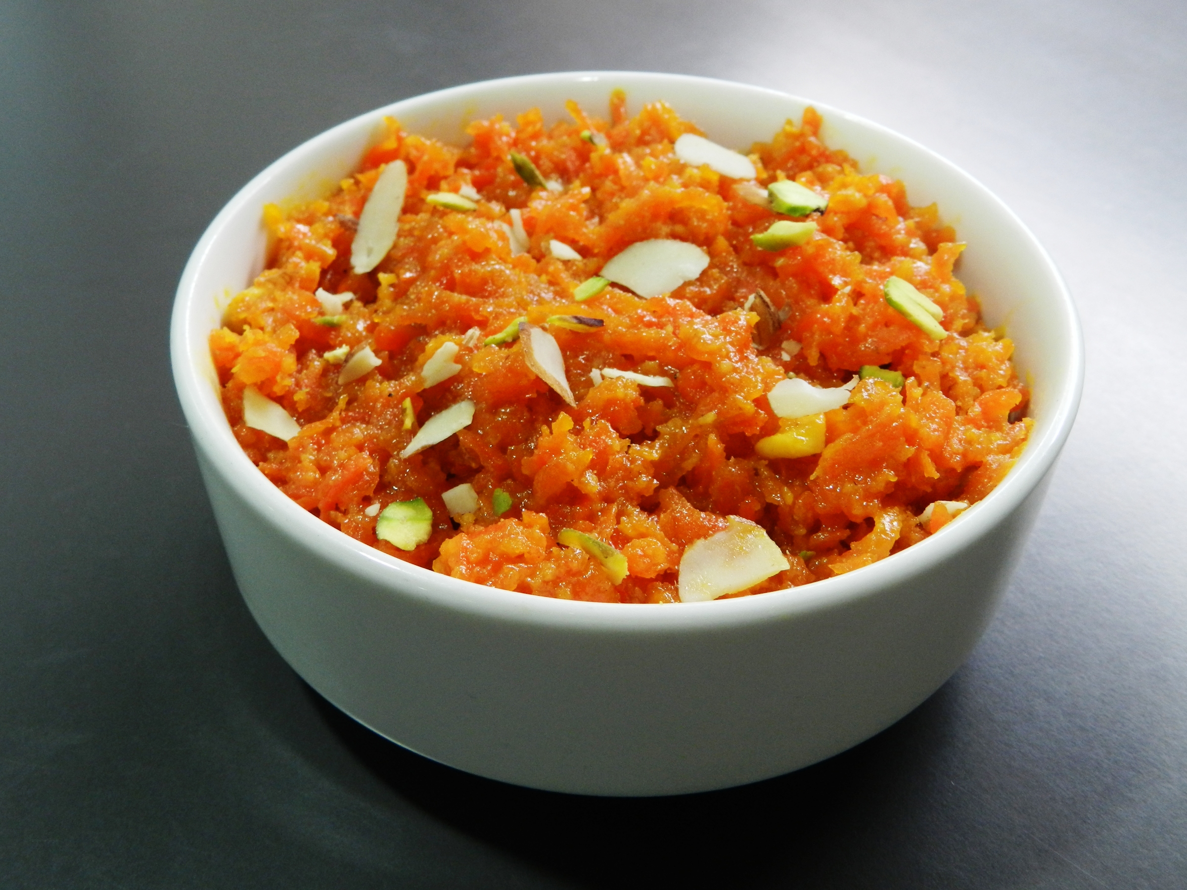 a bowl of carrot halwa