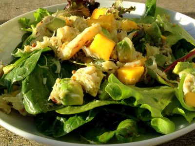 crab salad with mango and coconut