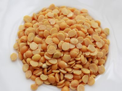 a mound of split pigeon peas