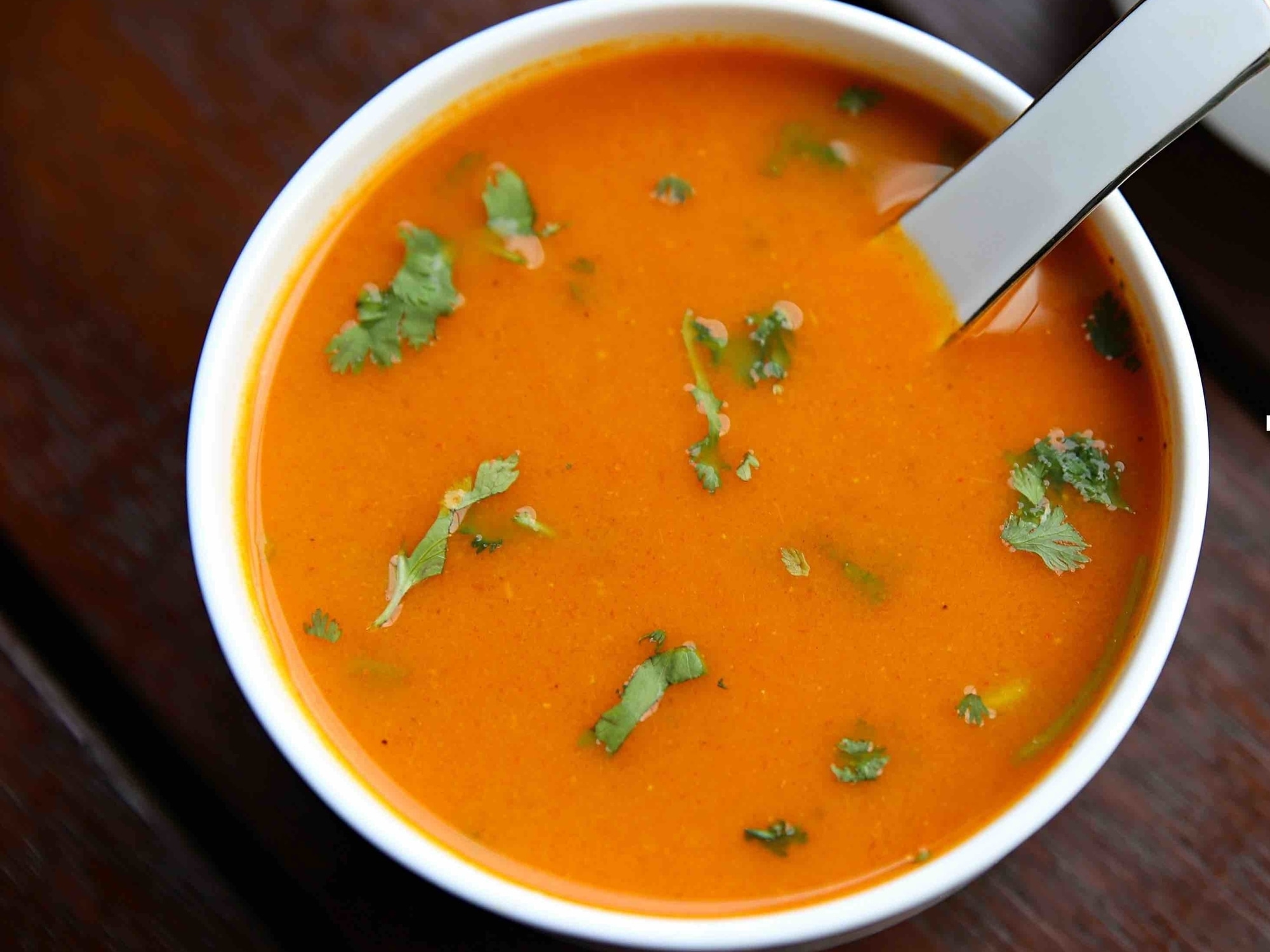 a bowl of tomato shorba
